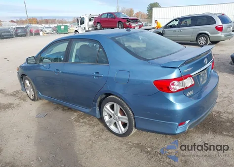 2013 Toyota Corolla S z USA, uszkodzony, nr VIN 5YFBU4EE7DP197818